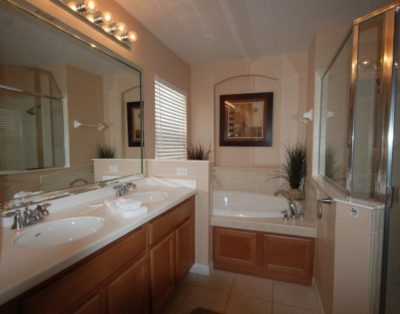 Magnificent 4 bedroom 3 bath Villa WVH 216