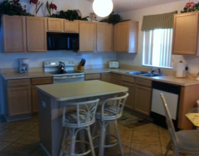 4 Bedroom 2.5 Bath Pool Home WVH 717